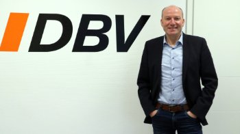 Ihr Ansprechpartner Nils Hanning Ihr Ansprechpartner Nils Hanning