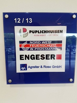 MSV Duisburg Jahn Regensburg Spende.jpg MSV Duisburg Jahn Regensburg Spende.jpg